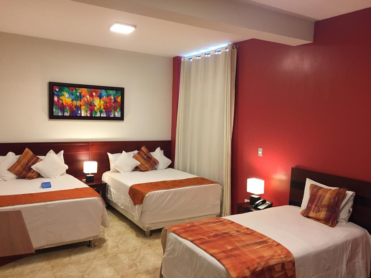 Hotel Europa Iquitos Esterno foto