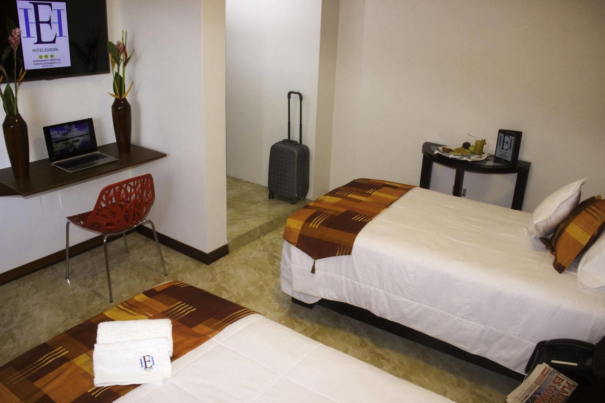 Hotel Europa Iquitos Esterno foto